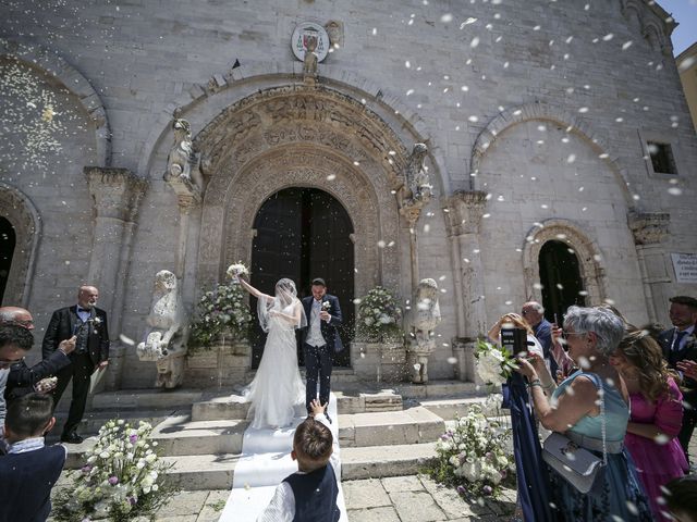 Il matrimonio di Maria e Gianni a Ruvo di Puglia, Bari 30