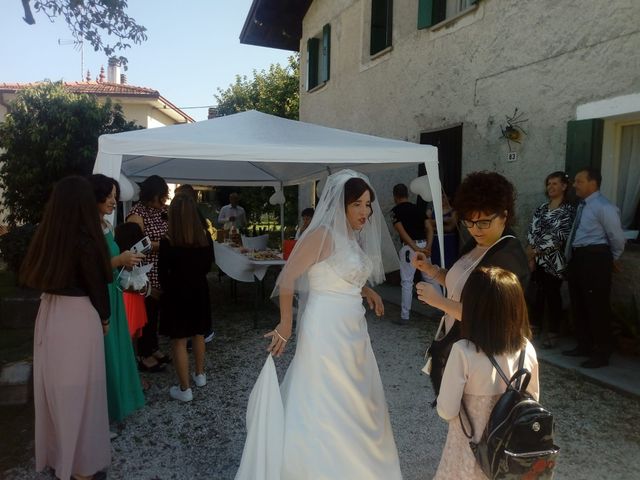 Il matrimonio di Yvan e Dolores  a Azzano Decimo, Pordenone 14