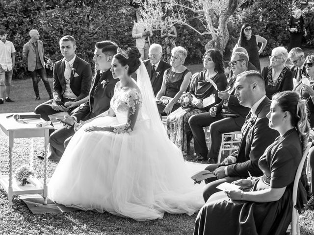 Il matrimonio di Nicole e Fabrizio a Sant&apos;Angelo Romano, Roma 9
