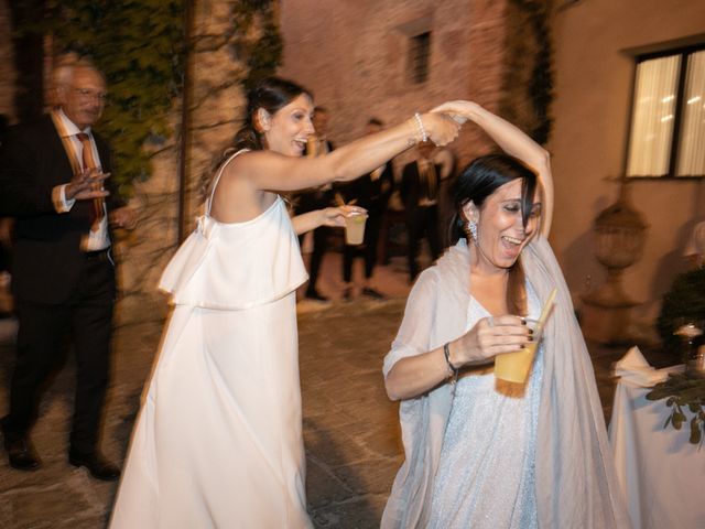Il matrimonio di Jonatan e Elena a Calci, Pisa 40