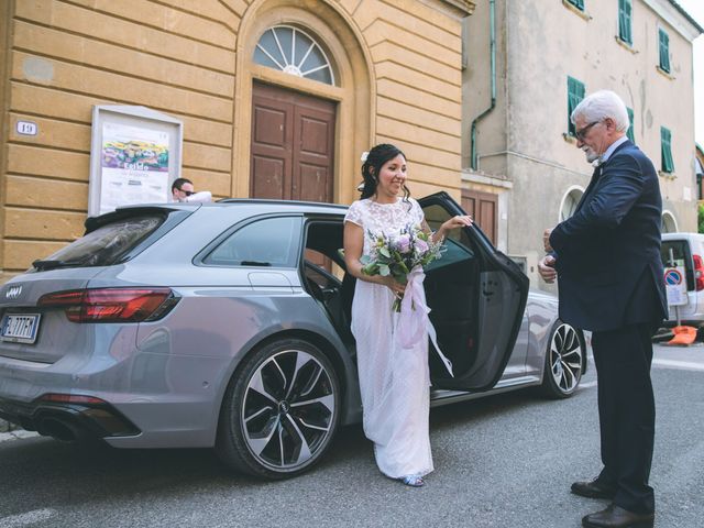 Il matrimonio di Christian e Carolina a Pomarance, Pisa 27