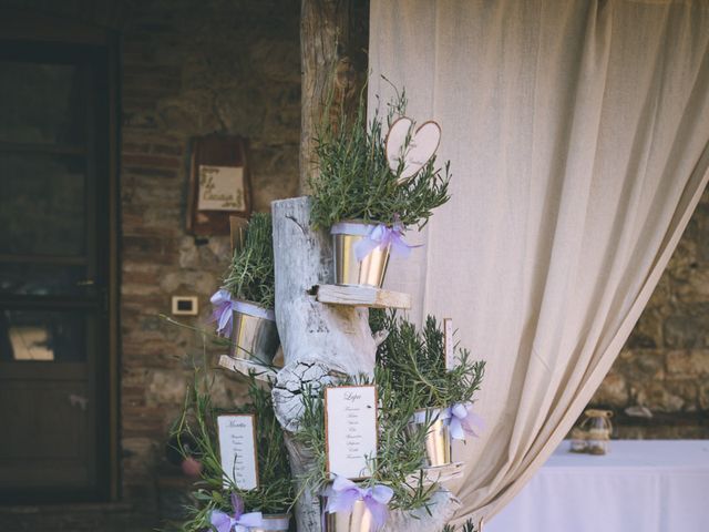 Il matrimonio di Christian e Carolina a Pomarance, Pisa 112