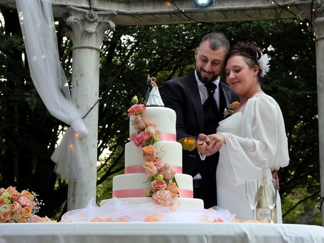 Il matrimonio di Antonio  e Selena a Misano di Gera d&apos;Adda, Bergamo 14