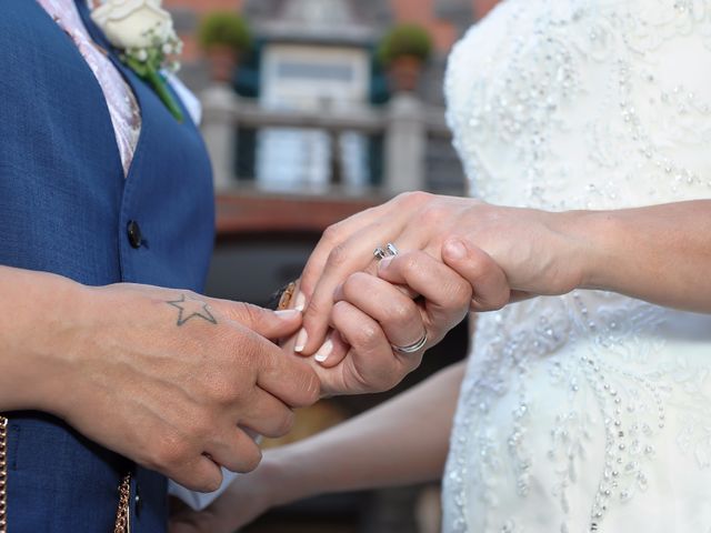 Il matrimonio di Luisa e Katie a Napoli, Napoli 48