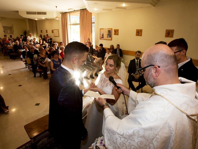 Il matrimonio di Davide e Rossella a Pescara, Pescara 16