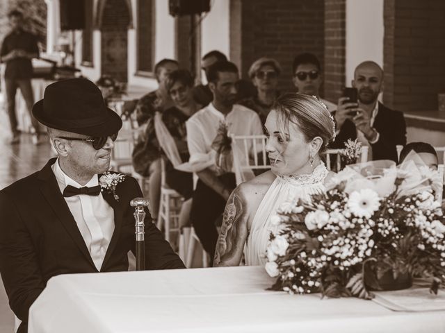 Il matrimonio di Carmelo e Miriam a Bagnolo San Vito, Mantova 15