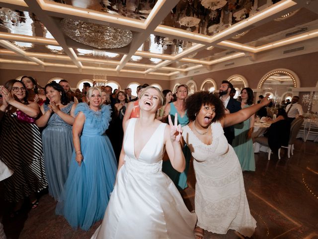 Il matrimonio di Enxhi e Mariano a Grassano, Matera 33