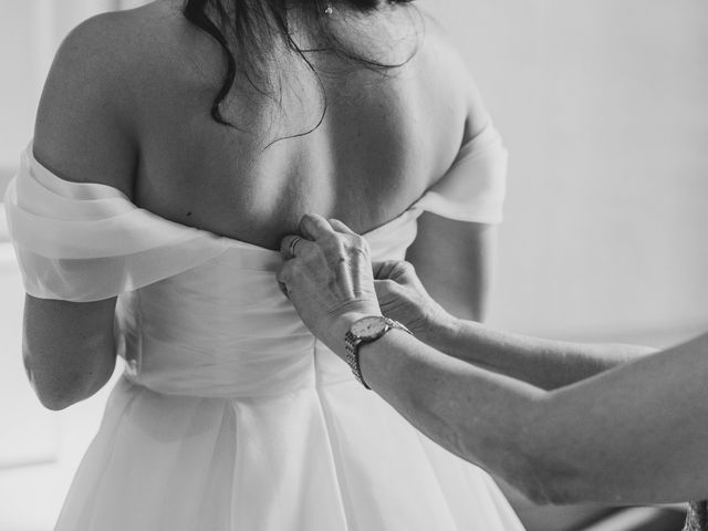 Il matrimonio di Rebekah e Marco a Napoli, Napoli 11