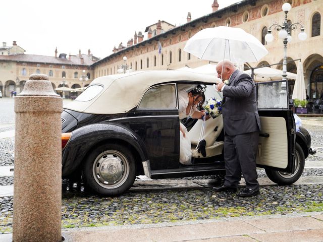 Il matrimonio di Enzo e Cristina a Vigevano, Pavia 20