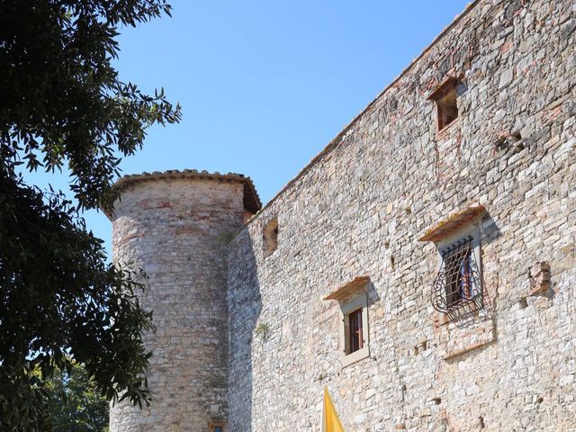 Il matrimonio di Elena e Lucio a San Giovanni Valdarno, Arezzo 37