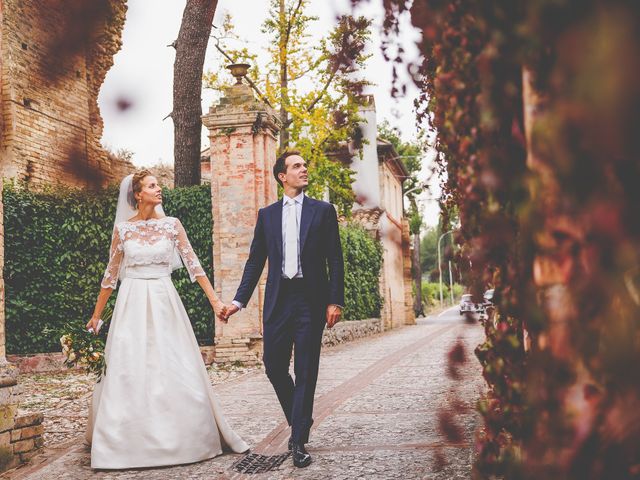 Il matrimonio di Michela e Luca a Fermo, Fermo 17