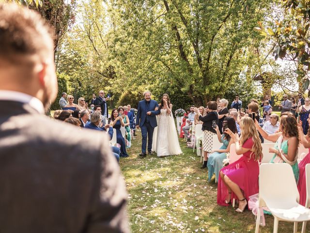 Il matrimonio di Massimo e Sharon a Fornovo San Giovanni, Bergamo 27