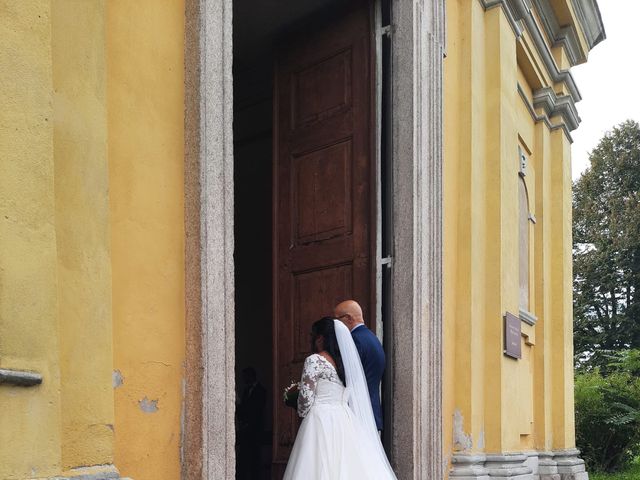 Il matrimonio di Simone  e Benedetta a Nerviano, Milano 17