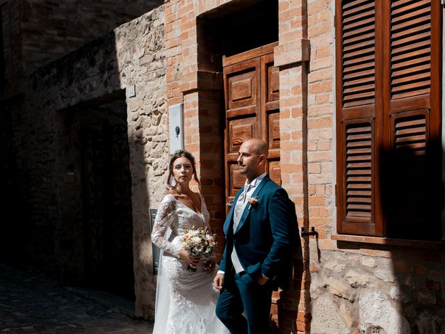 Il matrimonio di Paolo e Elisa a Porto San Giorgio, Fermo 117