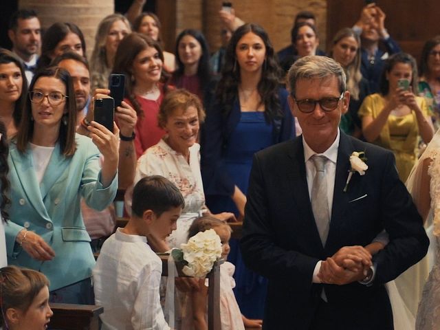 Il matrimonio di Lorenzo e Rebecca a Barberino Val d'Elsa, Firenze 28