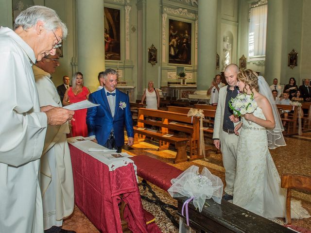 Il matrimonio di GianLuca e Manuela a Castel Guelfo di Bologna, Bologna 17