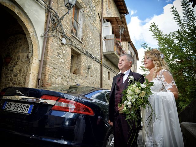 Il matrimonio di Diego e Tania a Casaprota, Rieti 31