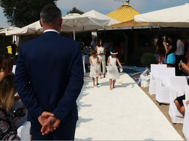 Il matrimonio di Nicola e Laura a Jesolo, Venezia 10