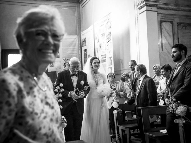 Il matrimonio di Andrea e Erika a Caronno Pertusella, Varese 15