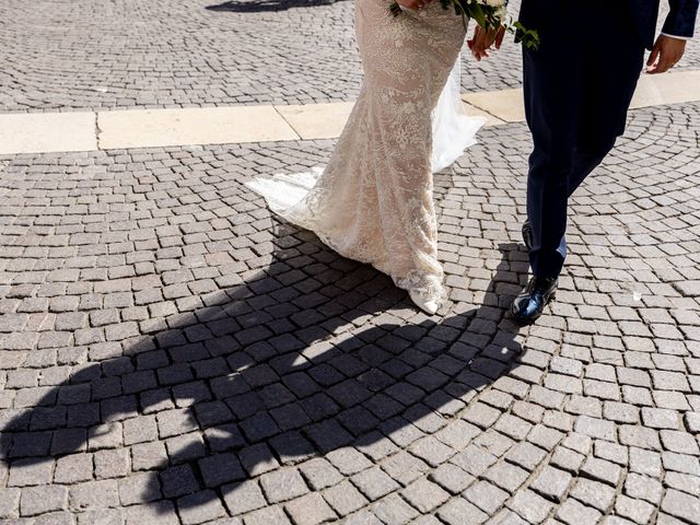 Il matrimonio di Miriana e Vincenzo a Turi, Bari 14