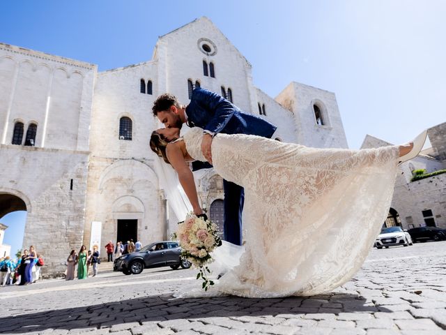 Il matrimonio di Miriana e Vincenzo a Turi, Bari 15