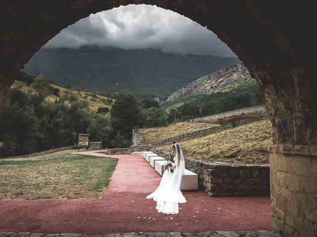 Il matrimonio di Mariangela e Francesco a Carpineto della Nora, Pescara 27