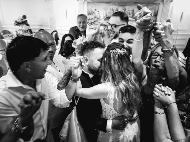 Il matrimonio di Mariangela e Francesco a Carpineto della Nora, Pescara 35