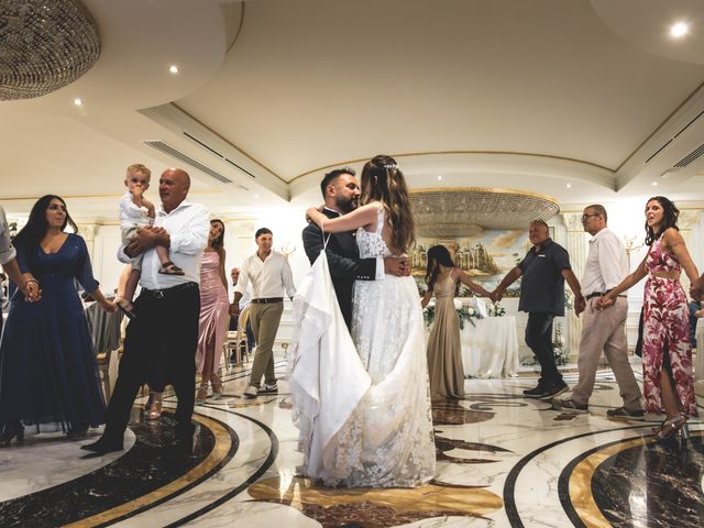 Il matrimonio di Mariangela e Francesco a Carpineto della Nora, Pescara 37