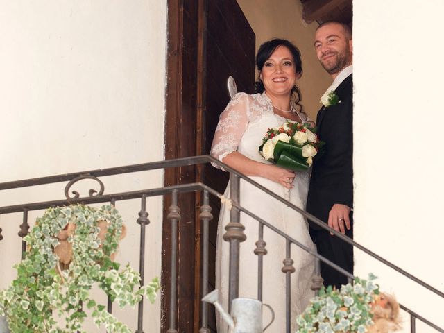 Il matrimonio di Giuseppe e Laura a Gaggiano, Milano 45