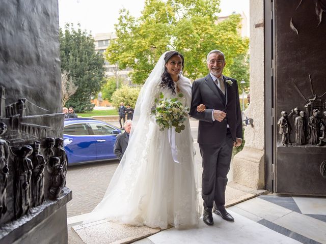 Il matrimonio di Roberto  e Valentina  a Foggia, Foggia 6