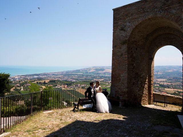 Il matrimonio di Lorenzo e Valentina a Pescara, Pescara 8