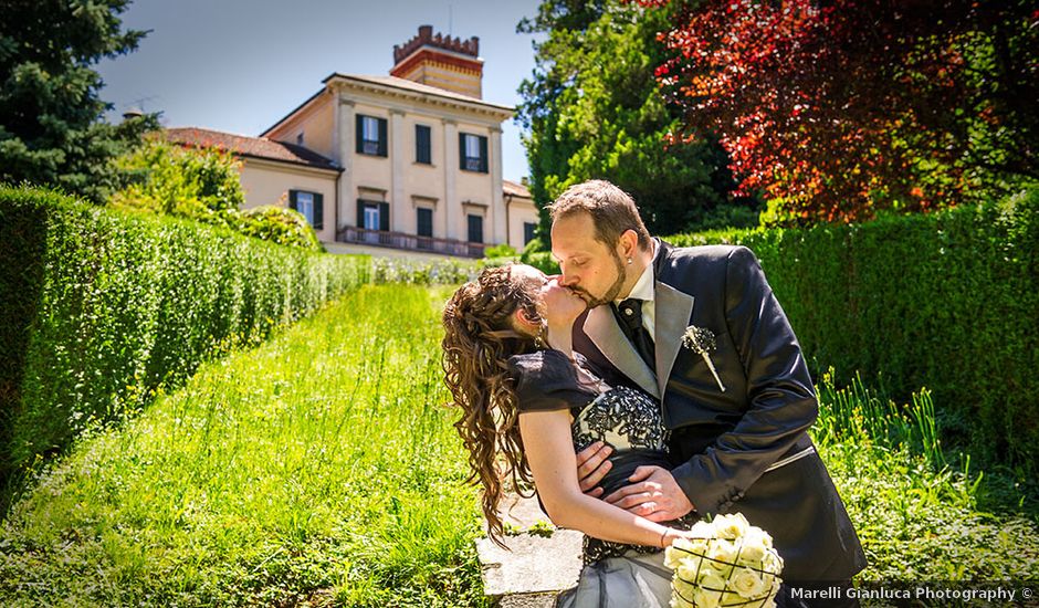 Il matrimonio di Luca e Erika a Lipomo, Como