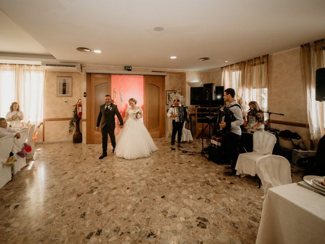 Il matrimonio di Santino e Erika a Campobasso, Campobasso 25