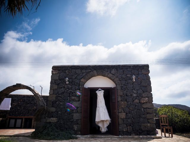 Il matrimonio di Loris e Erica a Pantelleria, Trapani 15