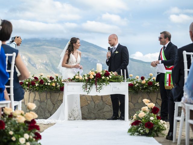 Il matrimonio di marco e viviana a Castellammare del Golfo, Trapani 12