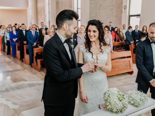 Il matrimonio di Luca e Tania a Bacoli, Napoli 21