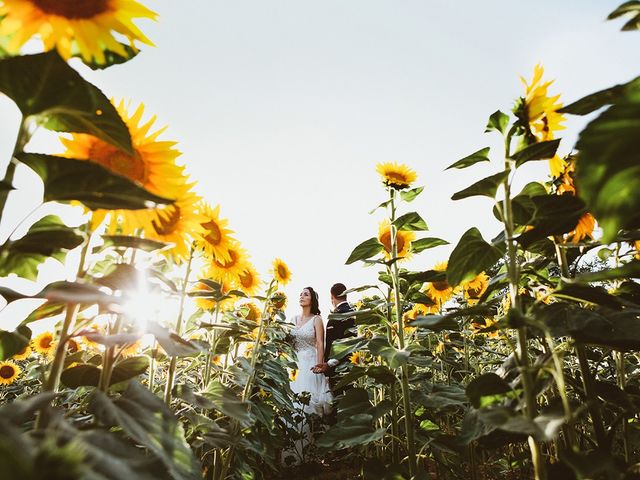 Il matrimonio di Vlad e Delis a Città di Castello, Perugia 90