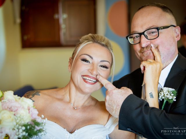 Il matrimonio di Mattia e Corinne a Castellalto, Teramo 44