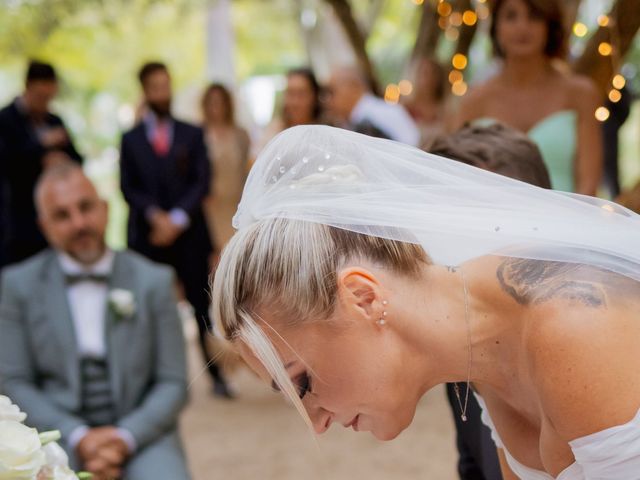 Il matrimonio di Mattia e Corinne a Castellalto, Teramo 71