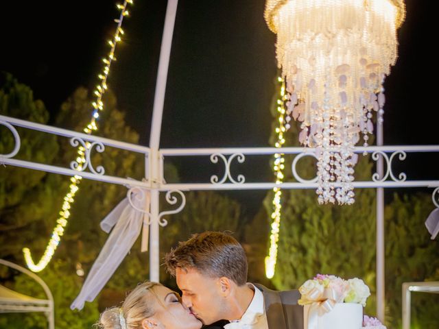 Il matrimonio di Mattia e Corinne a Castellalto, Teramo 117