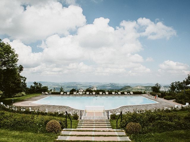 Il matrimonio di Marco e Bayda a Montecopiolo, Pesaro - Urbino 19