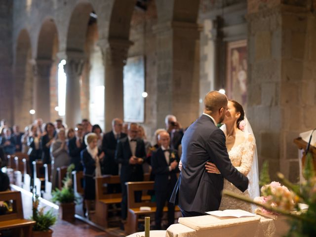 Il matrimonio di Pierpaolo e Elena a Levane , Arezzo 25