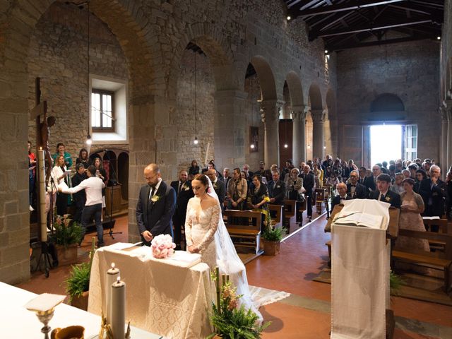 Il matrimonio di Pierpaolo e Elena a Levane , Arezzo 27