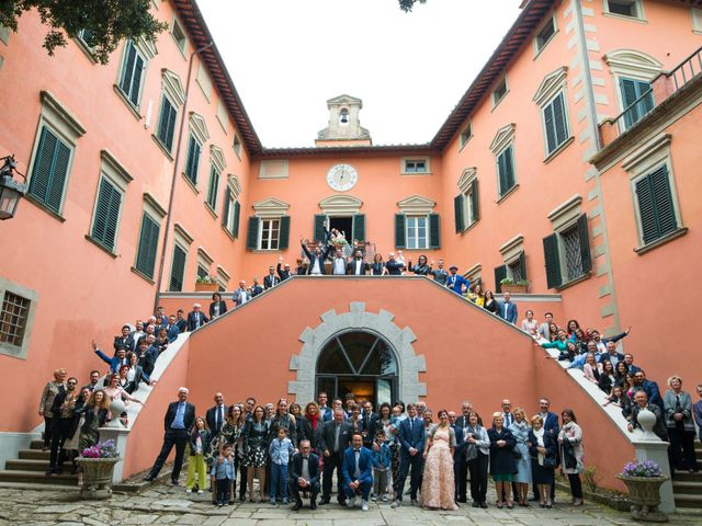 Il matrimonio di Pierpaolo e Elena a Levane , Arezzo 56
