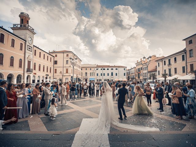 Il matrimonio di Luca e Giulia a Albarella, Rovigo 13