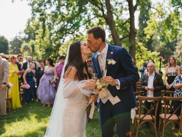 Il matrimonio di Alberto e Sara a Imbersago, Lecco 27