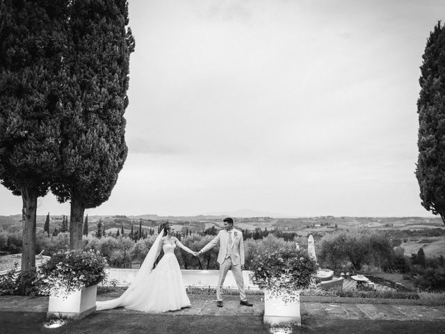 Il matrimonio di Christopher e Alena a Montespertoli, Firenze 73