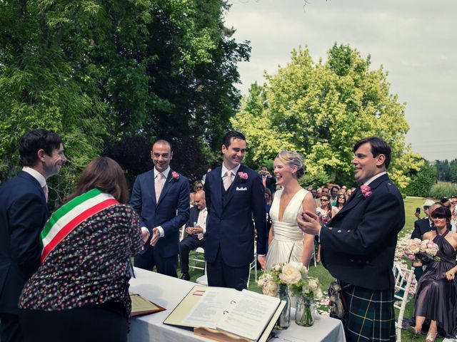 Il matrimonio di Marco e Elaine a Lucca, Lucca 30