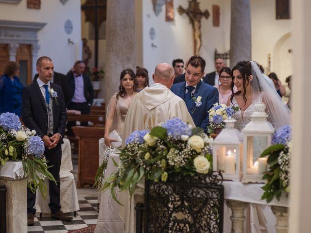 Il matrimonio di Gianluca e Martina a Carrara, Massa Carrara 38