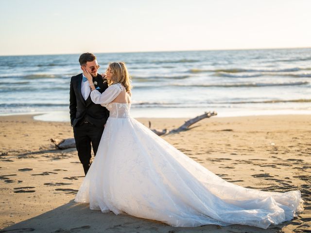 Il matrimonio di Andrea e Teresa a Bacoli, Napoli 1